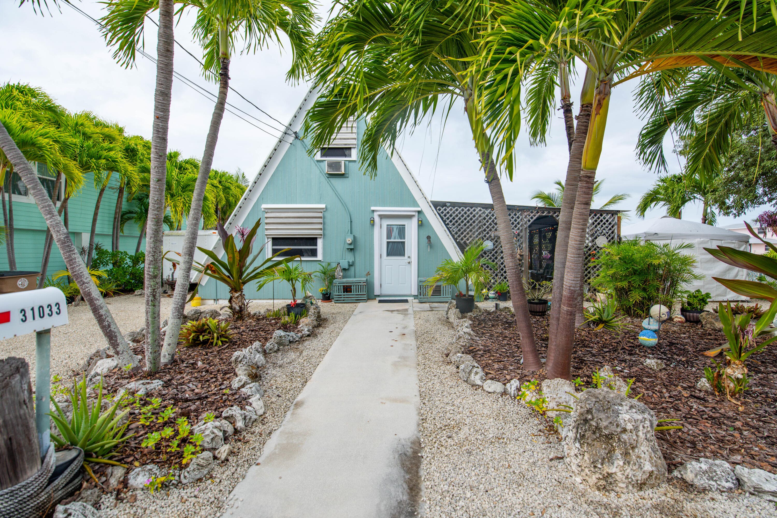 A beautiful property in Big Pine Key, FL