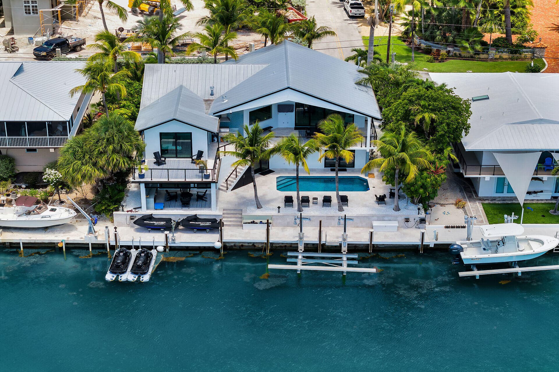 A beautiful property in Duck Key, FL