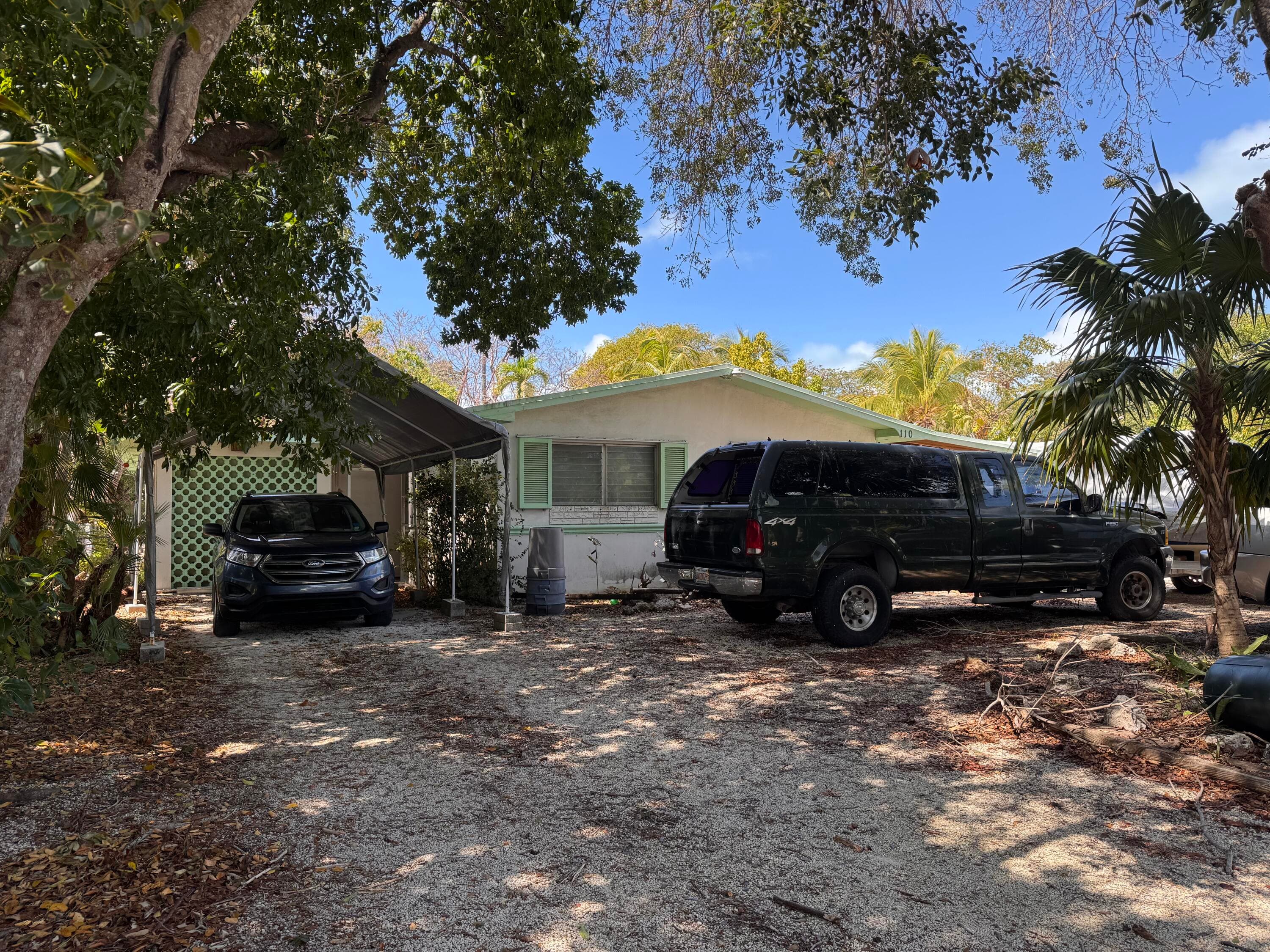 A beautiful property in Plantation Key, FL