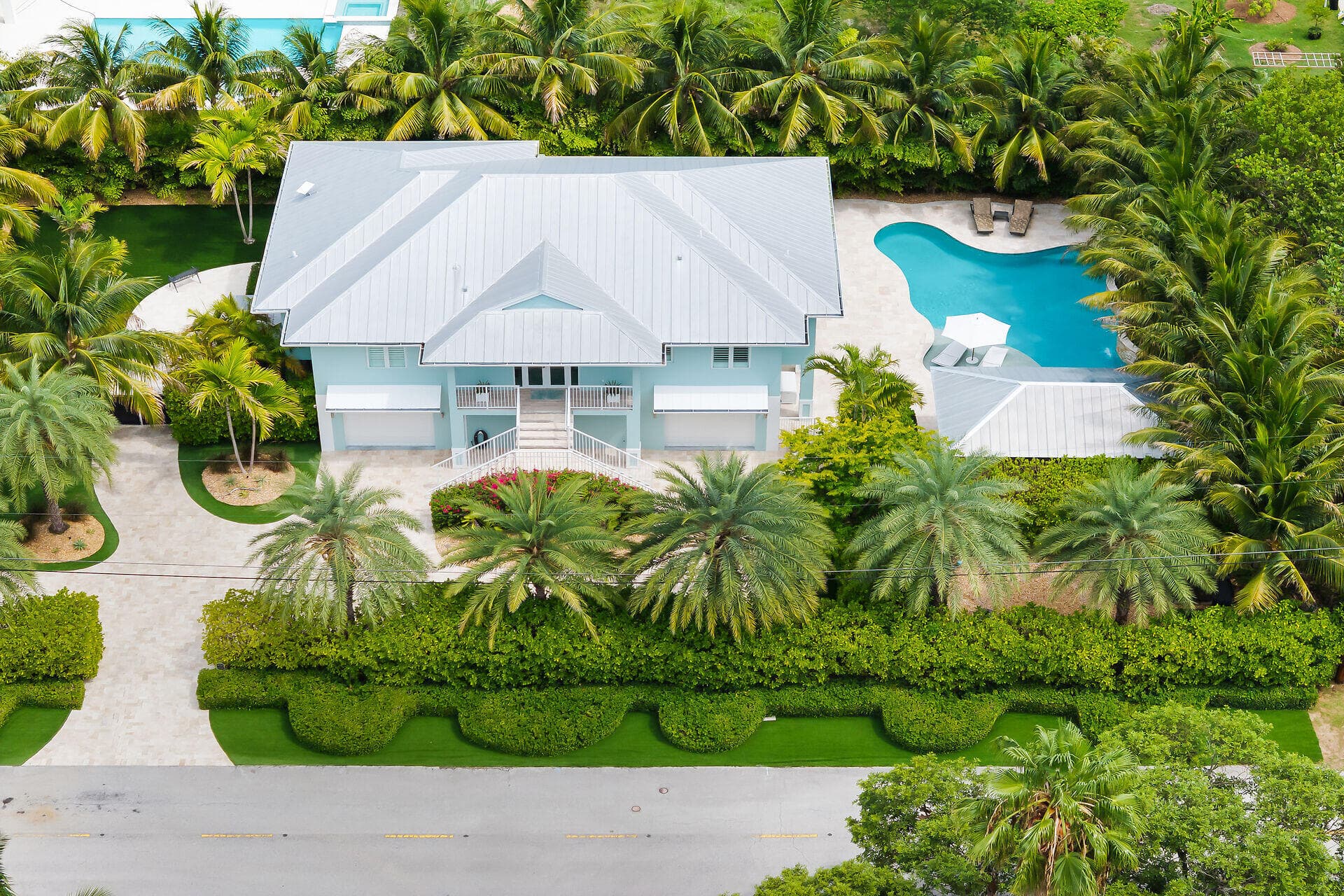 A beautiful property in Duck Key, FL